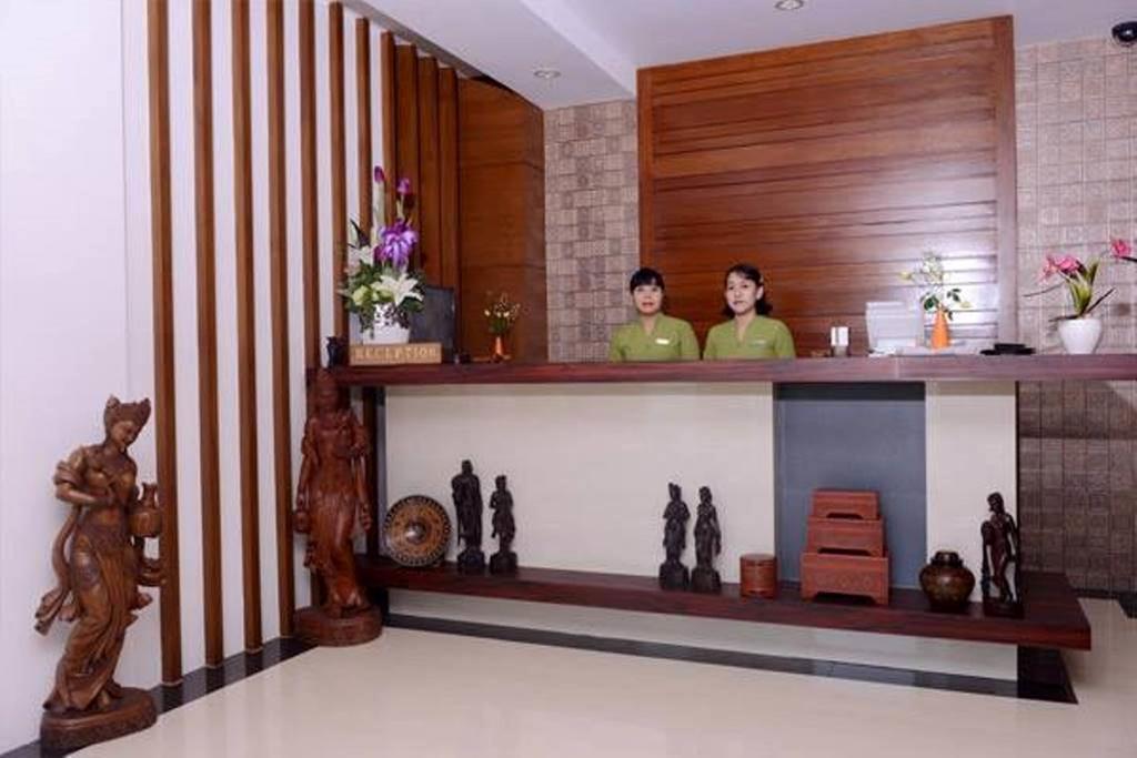 Green Paradise Hotel Янгон Экстерьер фото
